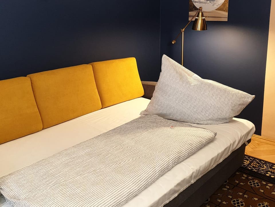 Bed, Living room, Seating area