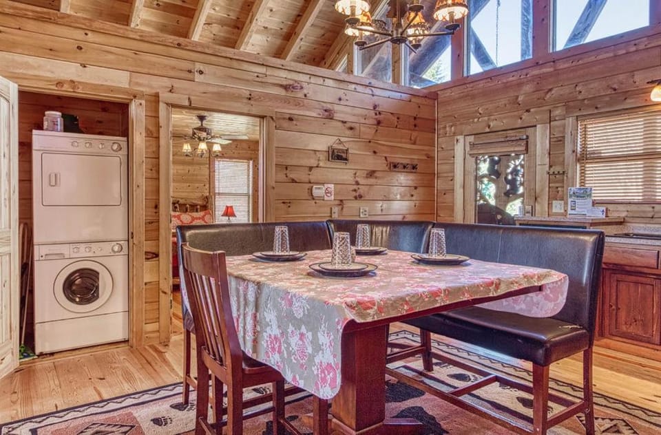 Always And Forever Chalet in Pigeon Forge