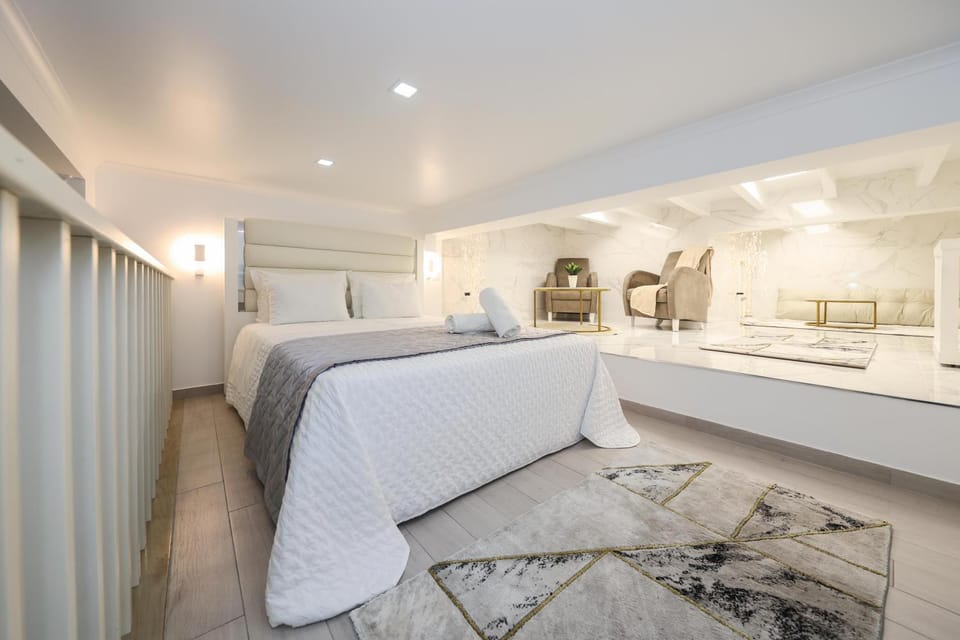 Dina Beach House Apartment in Nazaré