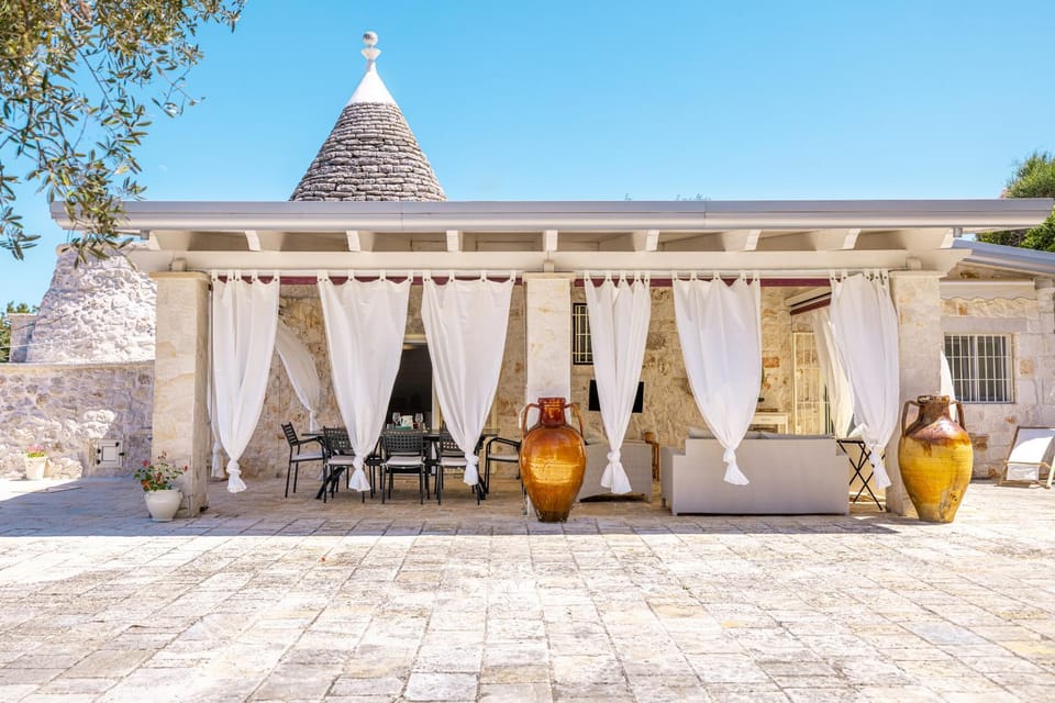 Trullo Paradiso Experience Villa in Province of Taranto