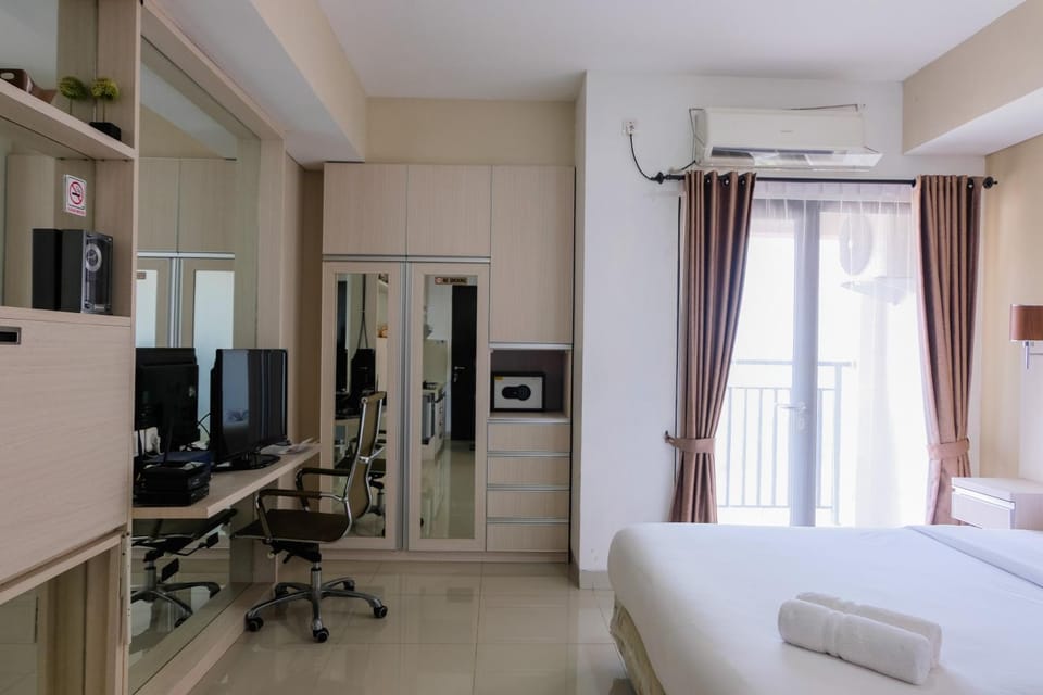 Best Price Studio Apartment at Atria Residence near Mall By Travelio Apartment in West Java