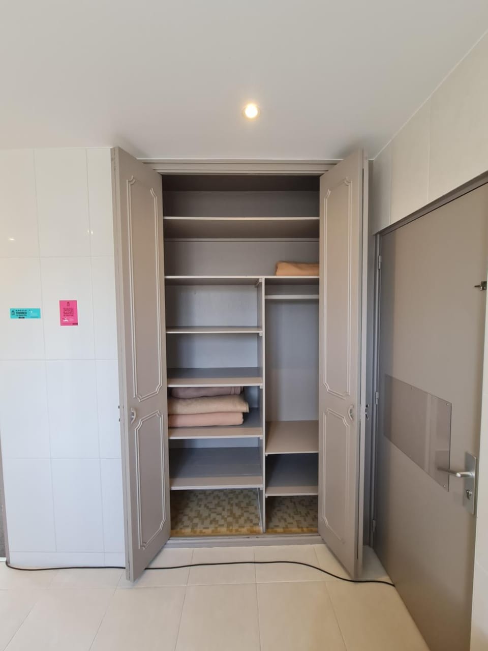 Bathroom, Bedroom, wardrobe