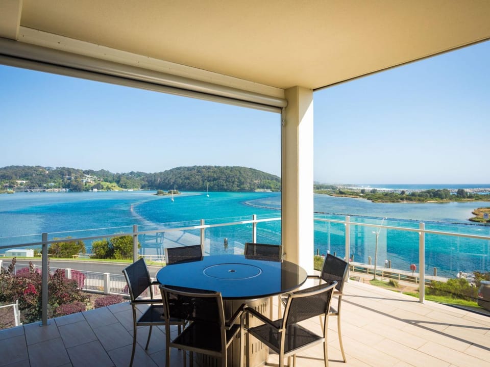 Wharf Apartment Unit 7 Apartment in Narooma