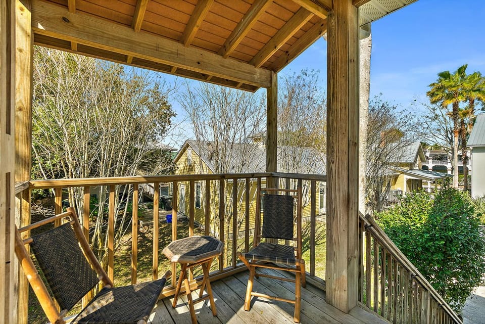 The Old Mission Collection - Downtown Bungalow Apartment in Saint Augustine