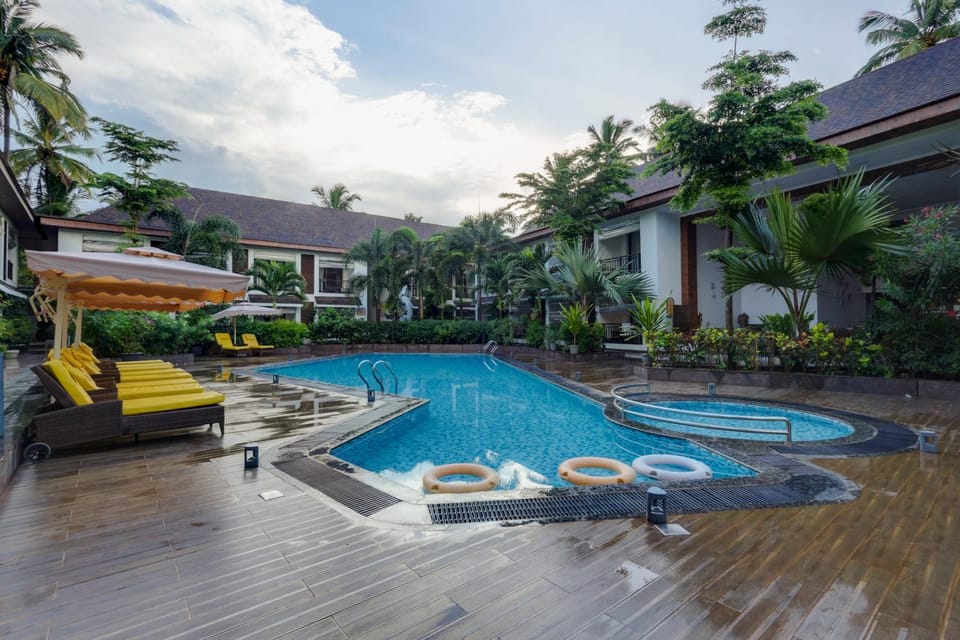 Swimming pool, Swimming pool