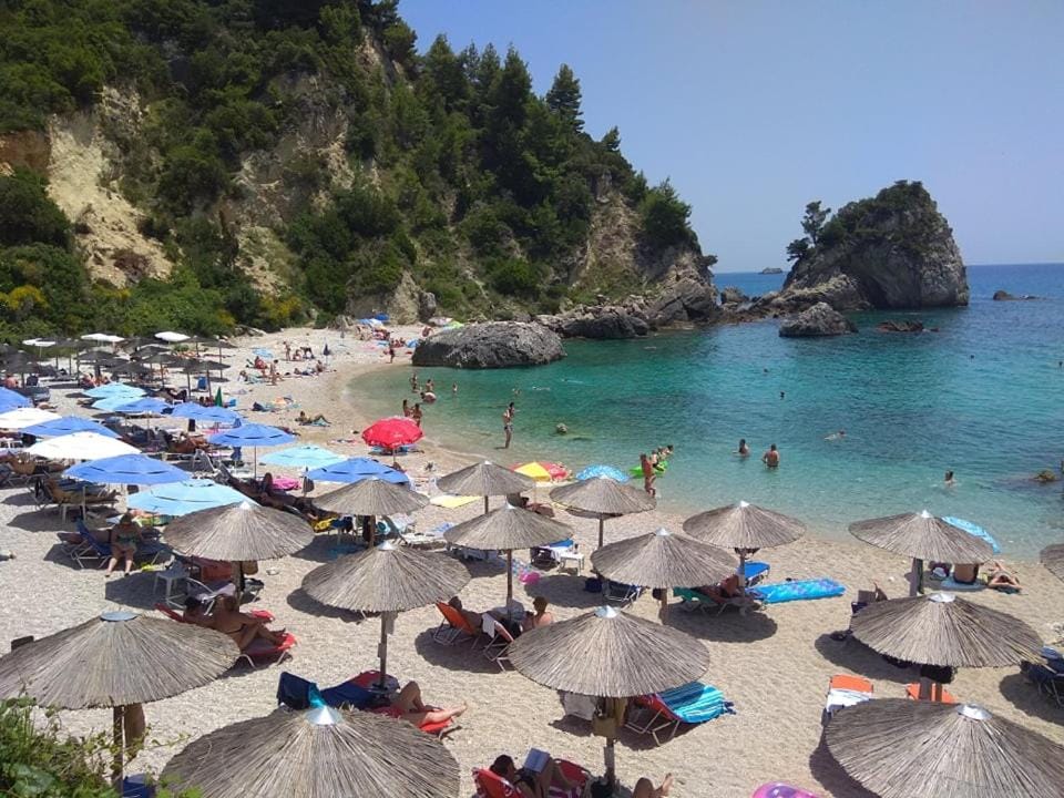Day, Natural landscape, Beach, Sea view, sunbed