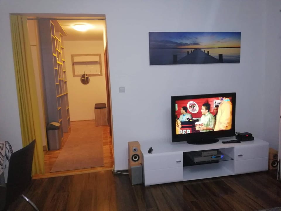 Yellow apartment, central Podgorica Apartment in Podgorica