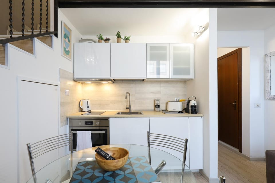 Kitchen or kitchenette
