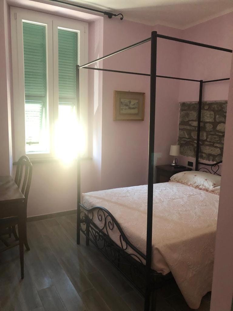 Alla Porta Di Sotto B&B Bed and Breakfast in Province of Massa and Carrara