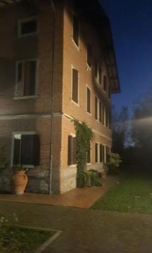 Property building, Night