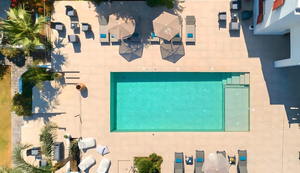 Day, Bird's eye view, Pool view, Swimming pool, sunbed