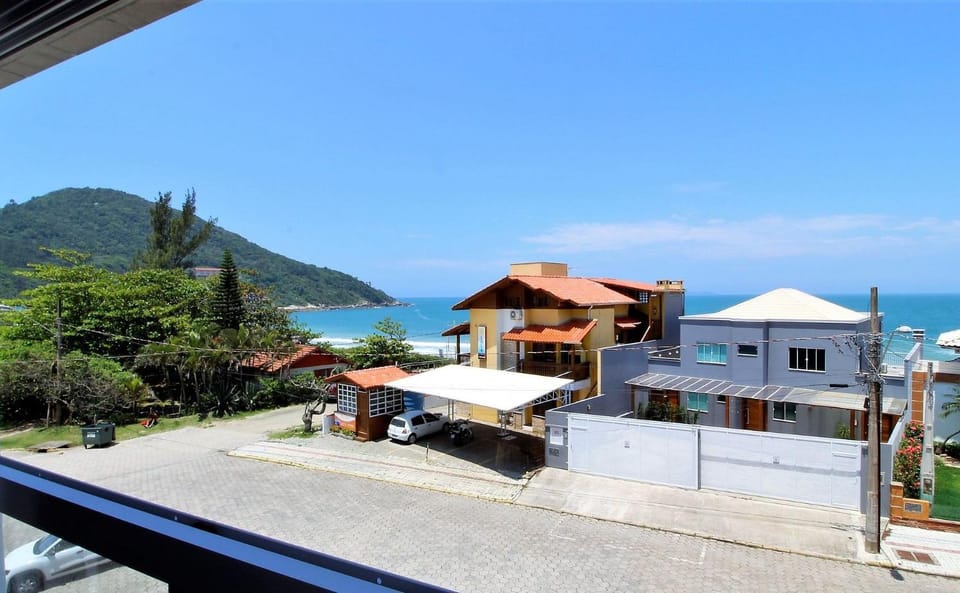 TV and multimedia, Living room, Sea view