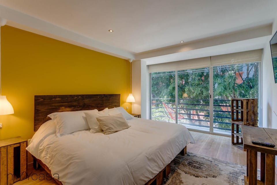 Bed, Balcony/Terrace, Bedroom