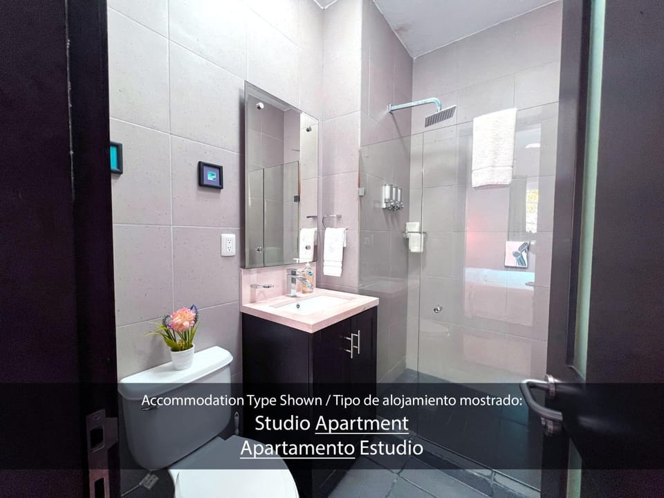 Bathroom, Text overlay