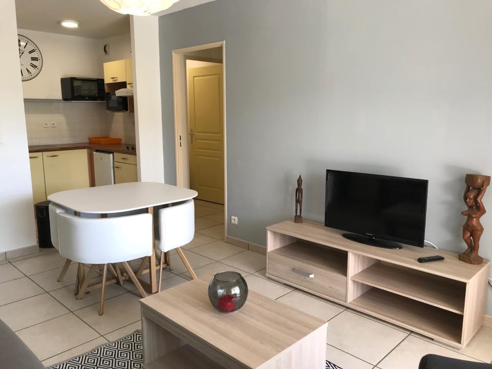Meublé Homard avec jacuzzi et vue mer Apartment in Saint-Paul