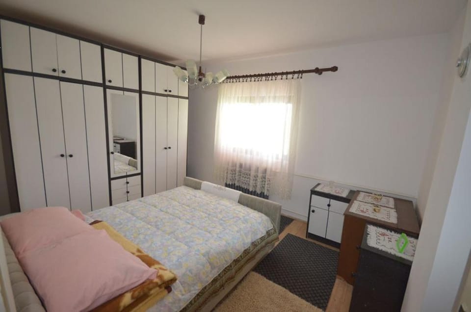 Kuća Ristanović Čajetina Apartment in Zlatibor District, Serbia