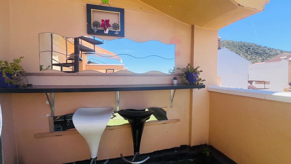 Apto-Estudio 20 min-centro Málaga Apartment in Valle del Guadalhorce