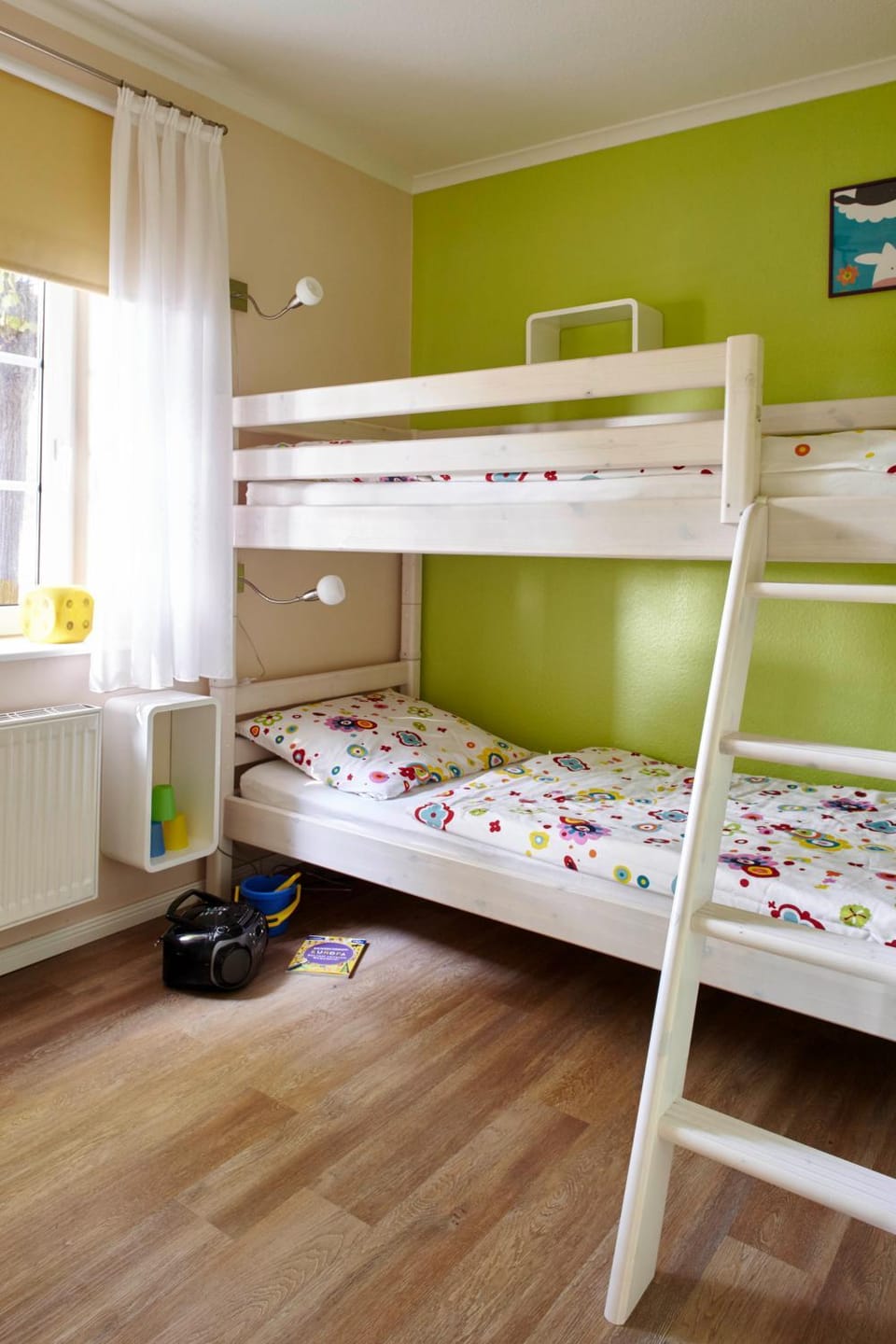 bunk bed