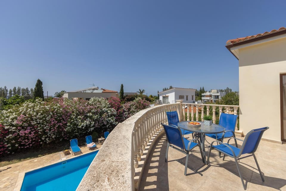 Balcony/Terrace, Pool view