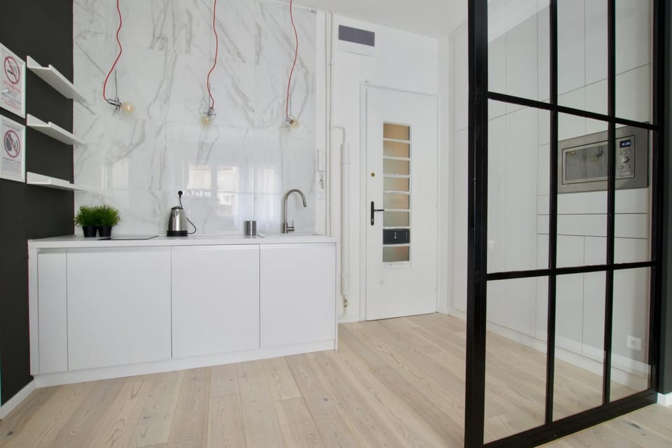 Luxury Apartment by Hi5 - Aranykéz 7 Apartment in Budapest
