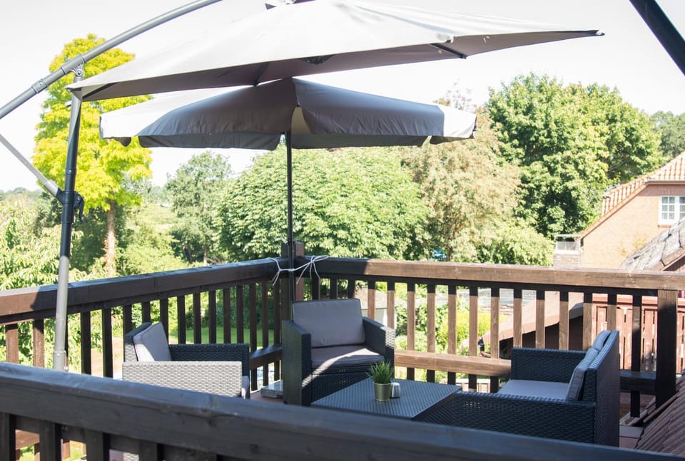 Balcony/Terrace, Garden view