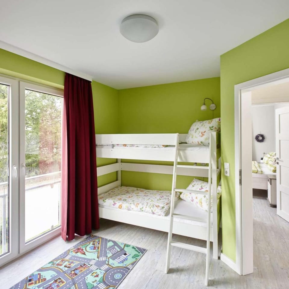 bunk bed