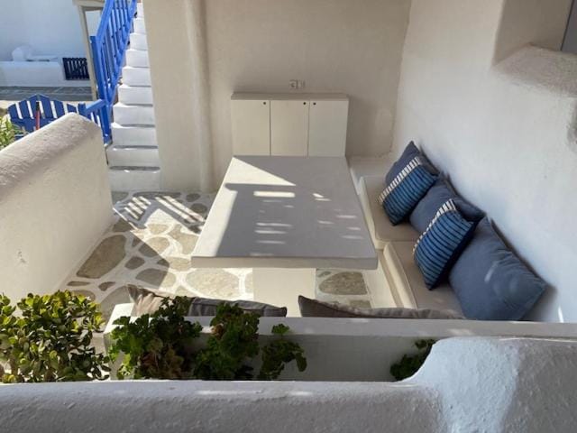 Smart Cozy 4 pers. apart. in Costa Ilios resort Myconos Apartment in Mykonos, Mikonos 846 00, Greece