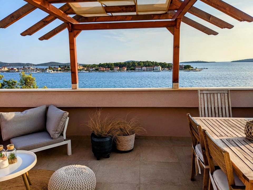 Patio, Balcony/Terrace, Sea view