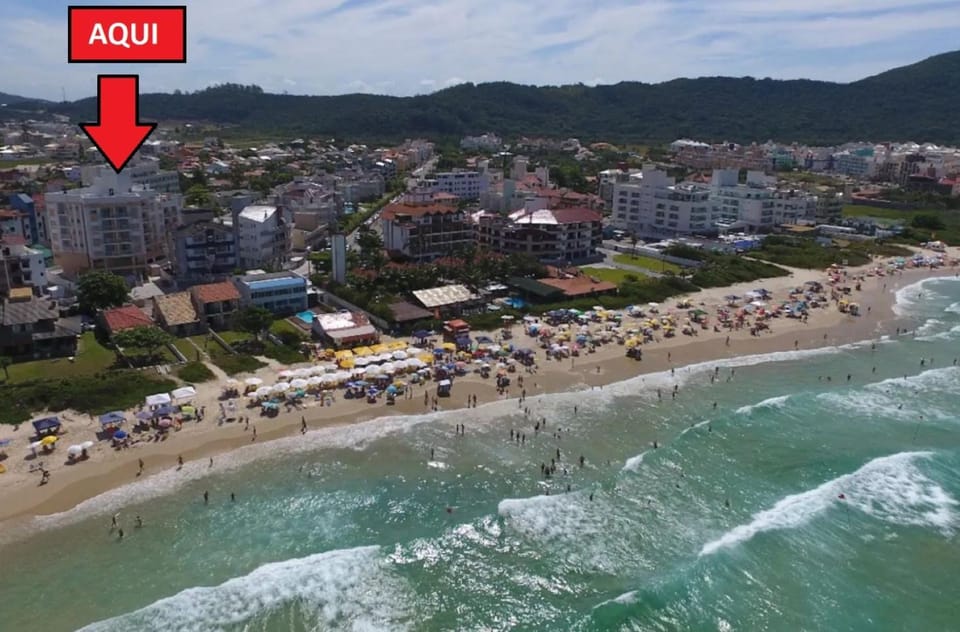 Property building, Bird's eye view, Beach