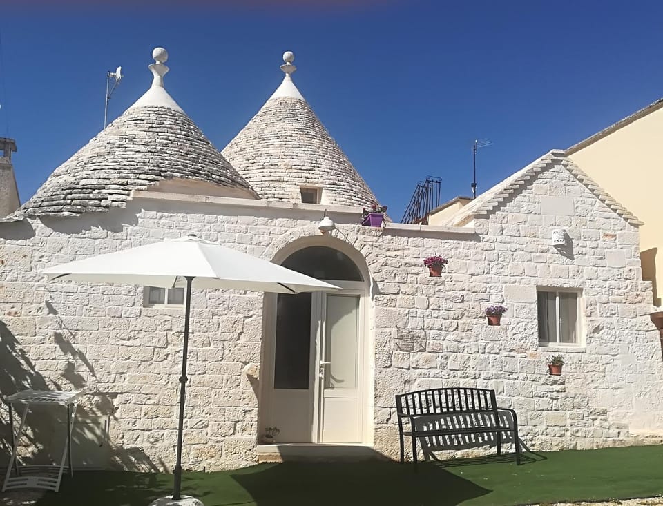 Trulli Manuela 1 House in Province of Taranto
