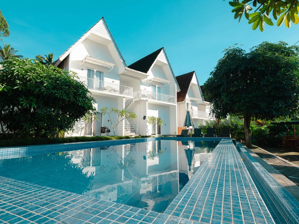 Tumpaksewu Bungalows Vacation rental in East Java