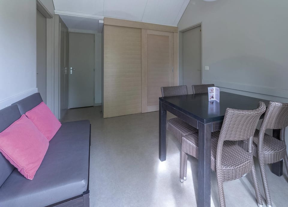 Club Vacances Bleues Domaine de Château Laval Resort in Gréoux-les-Bains