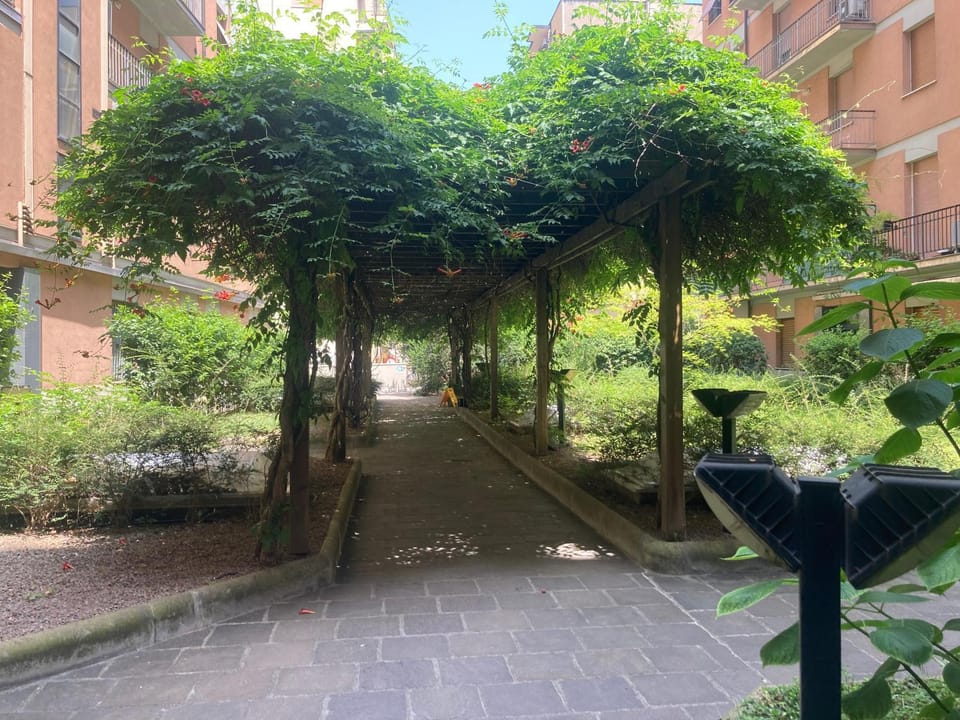 Giorgio's Central Station Apartment in Bologna