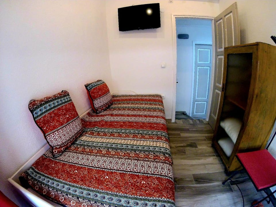 TV and multimedia, Bedroom