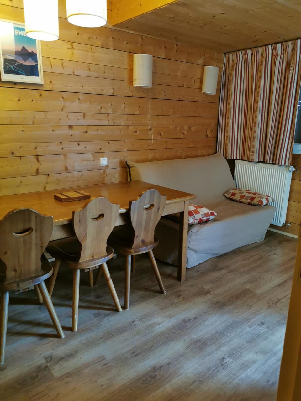 Living room, Dining area