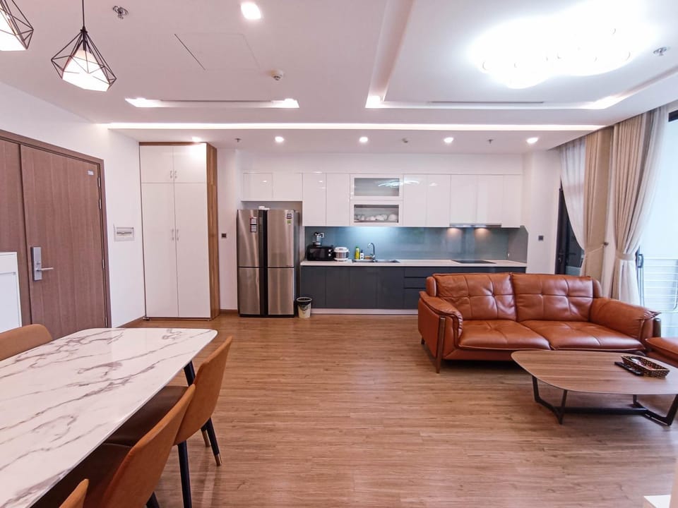 Lynn Apartment - Vinhomes Metropolis near Lotte Center Apartment in Hanoi