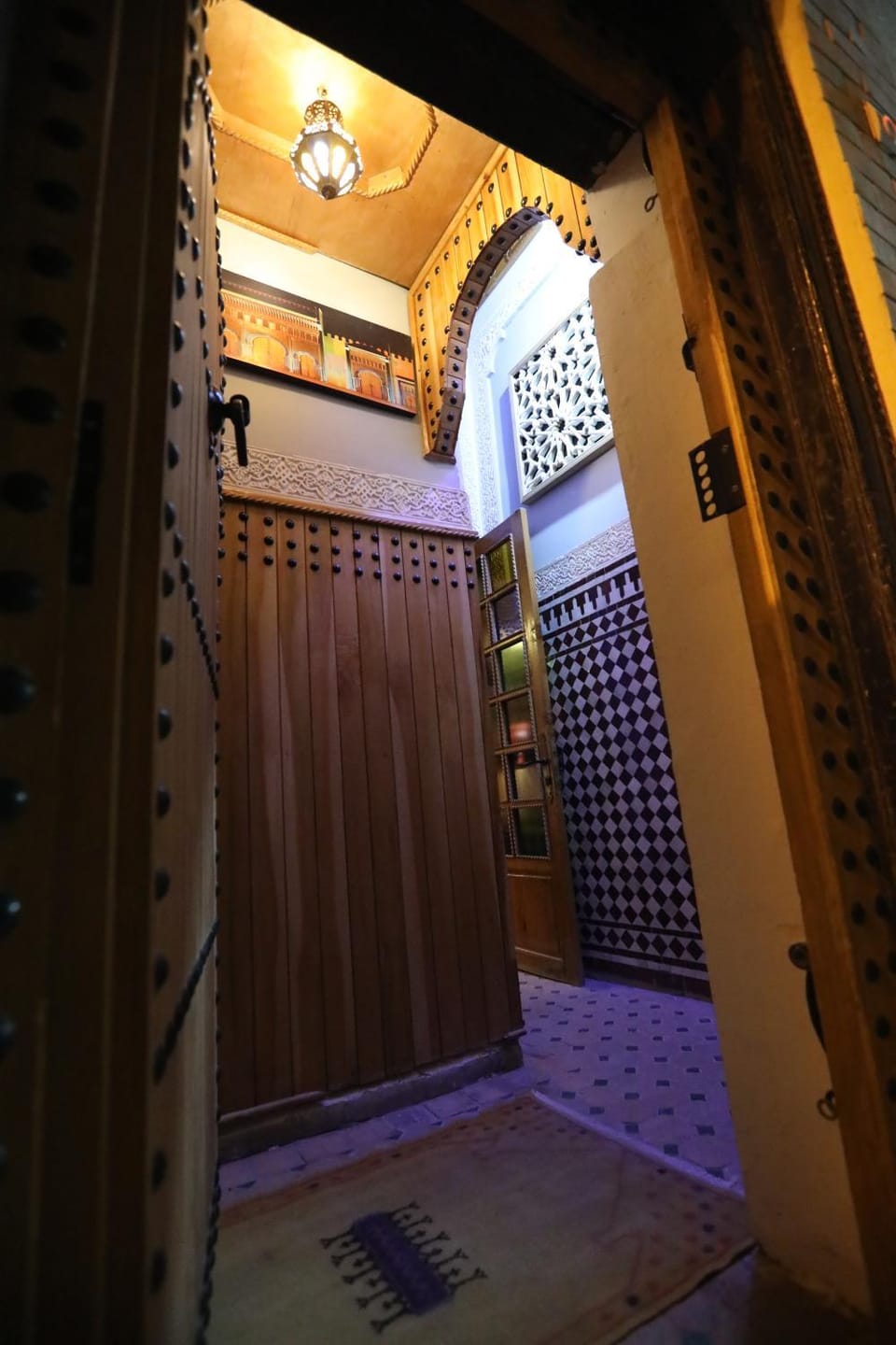 Facade/entrance