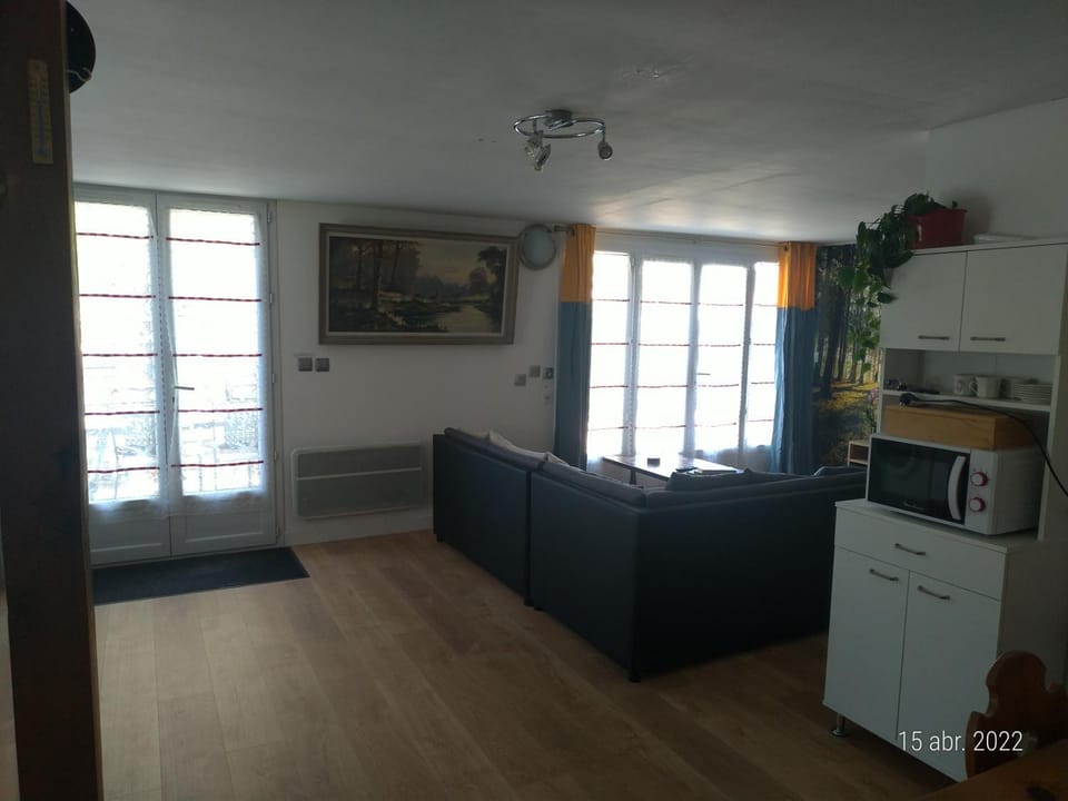 Les Guernazelles Apartment in Centre-Val de Loire