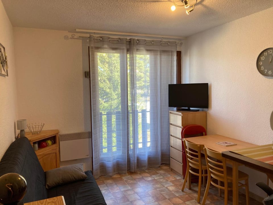STUDIO 4 COUCHAGES A St JEAN-MONTCLAR ÉTÉ/HIVER Apartment in Provence-Alpes-Côte d'Azur