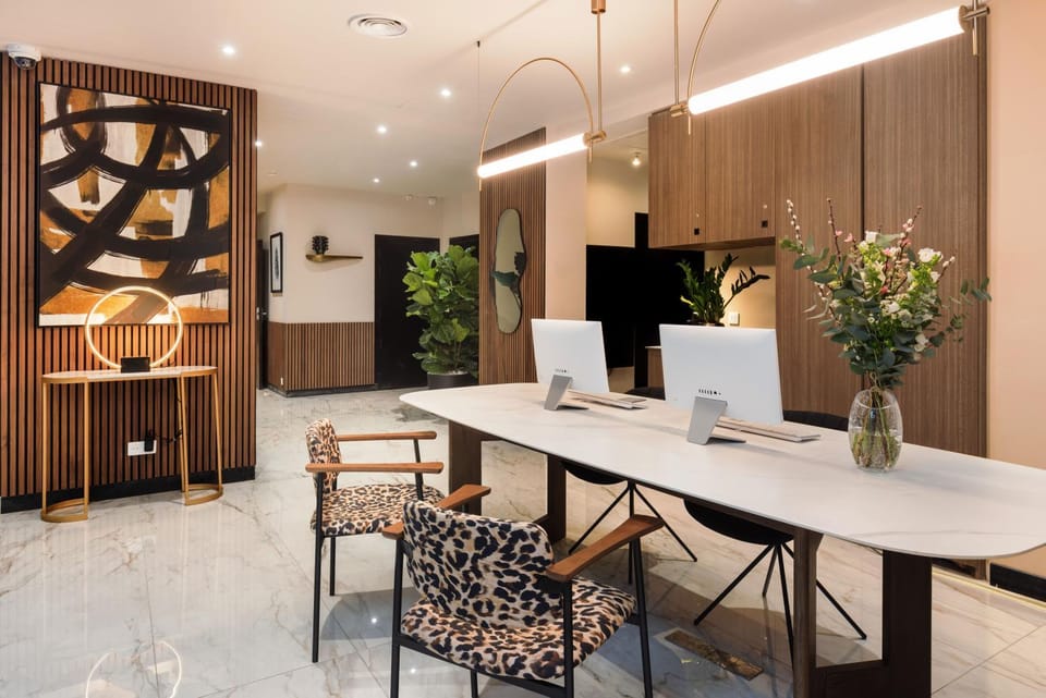 Living room, Lobby or reception