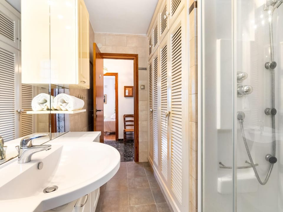 Holiday Home Salto del monte by Interhome House in Fuengirola