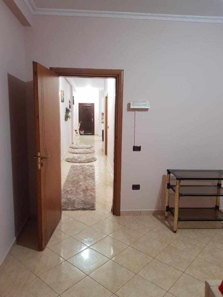 BIG SEASIDE APARTMENT Apartment in Vlorë