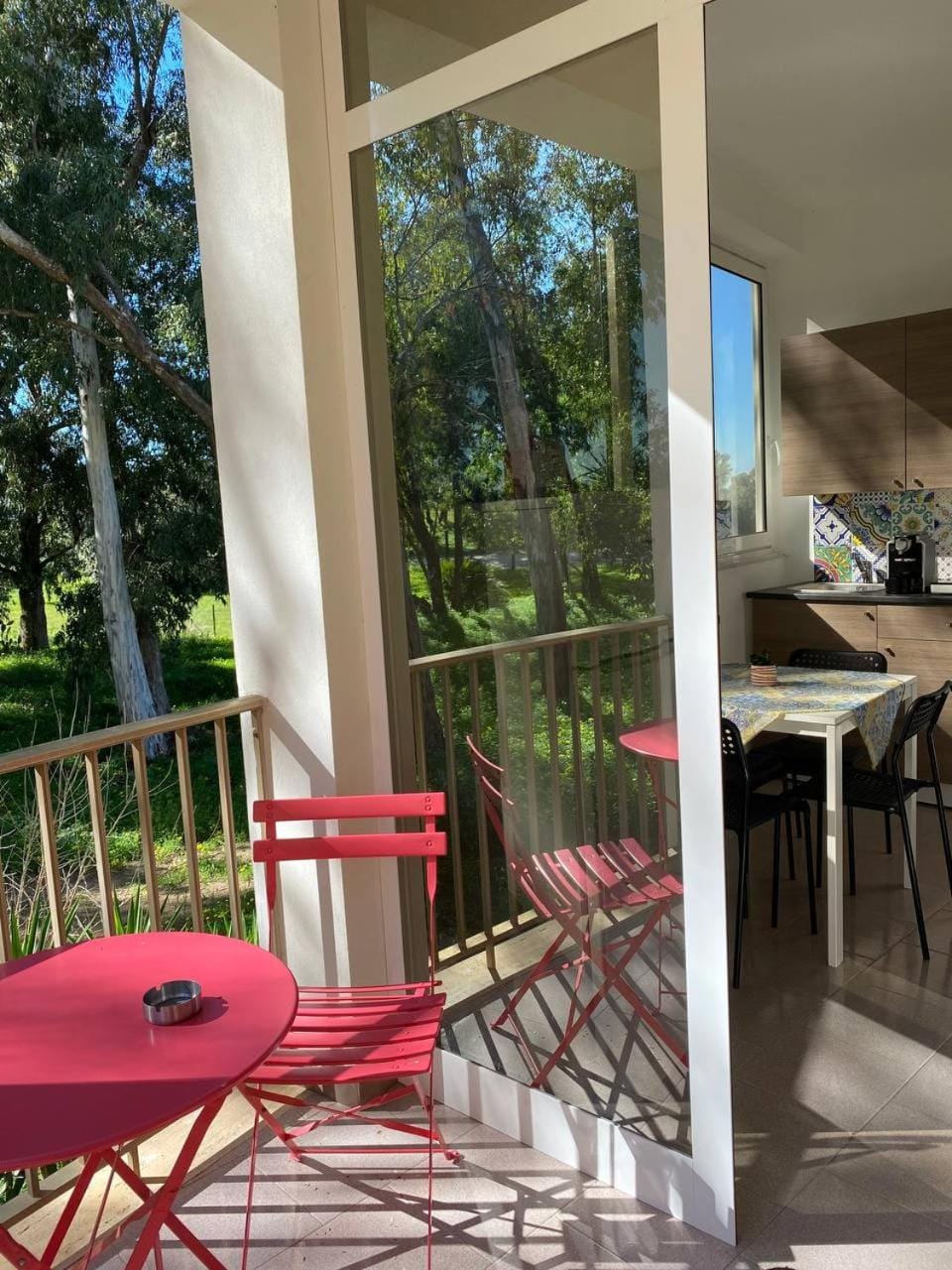 View (from property/room), Balcony/Terrace, Garden view