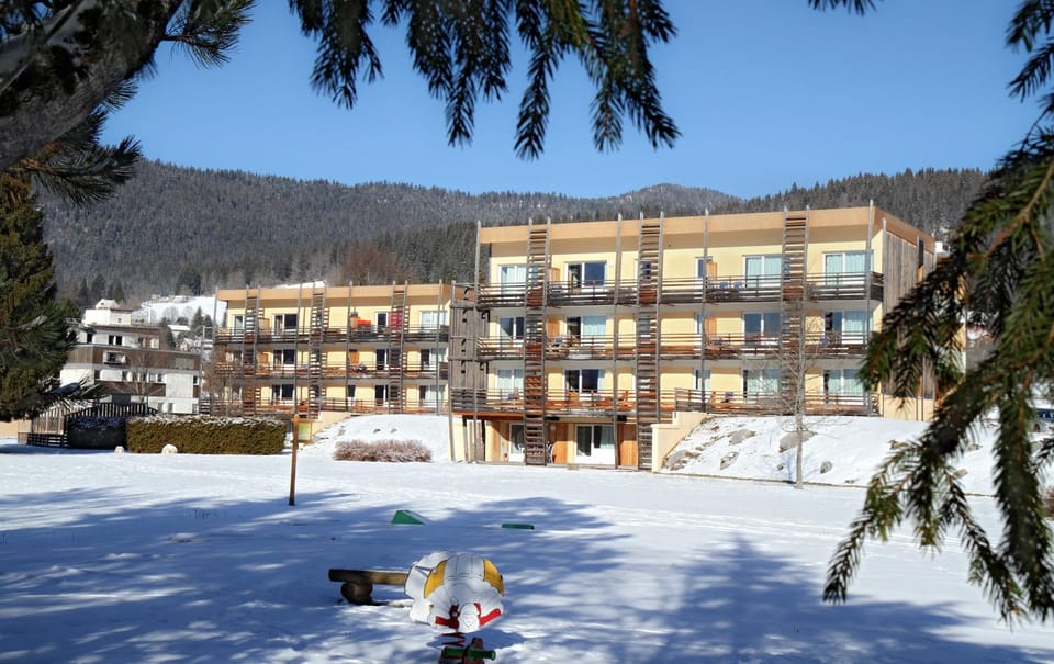 Facade/entrance, Winter