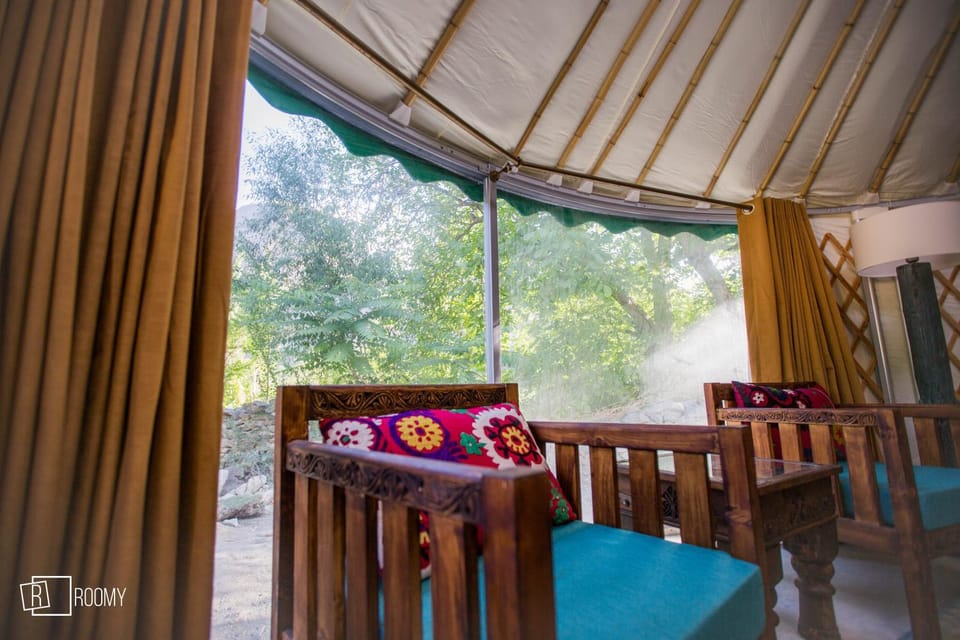 Roomy Yurts, Minapin Nagar Hunza Luxury tent in Pakistan