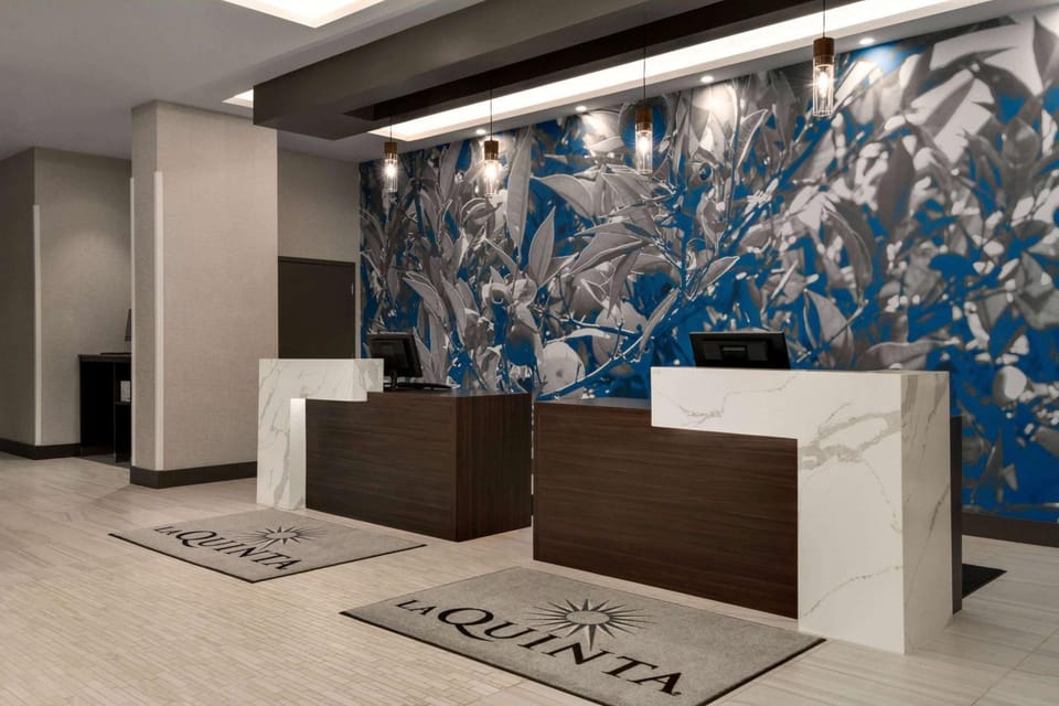 Lobby or reception, On site