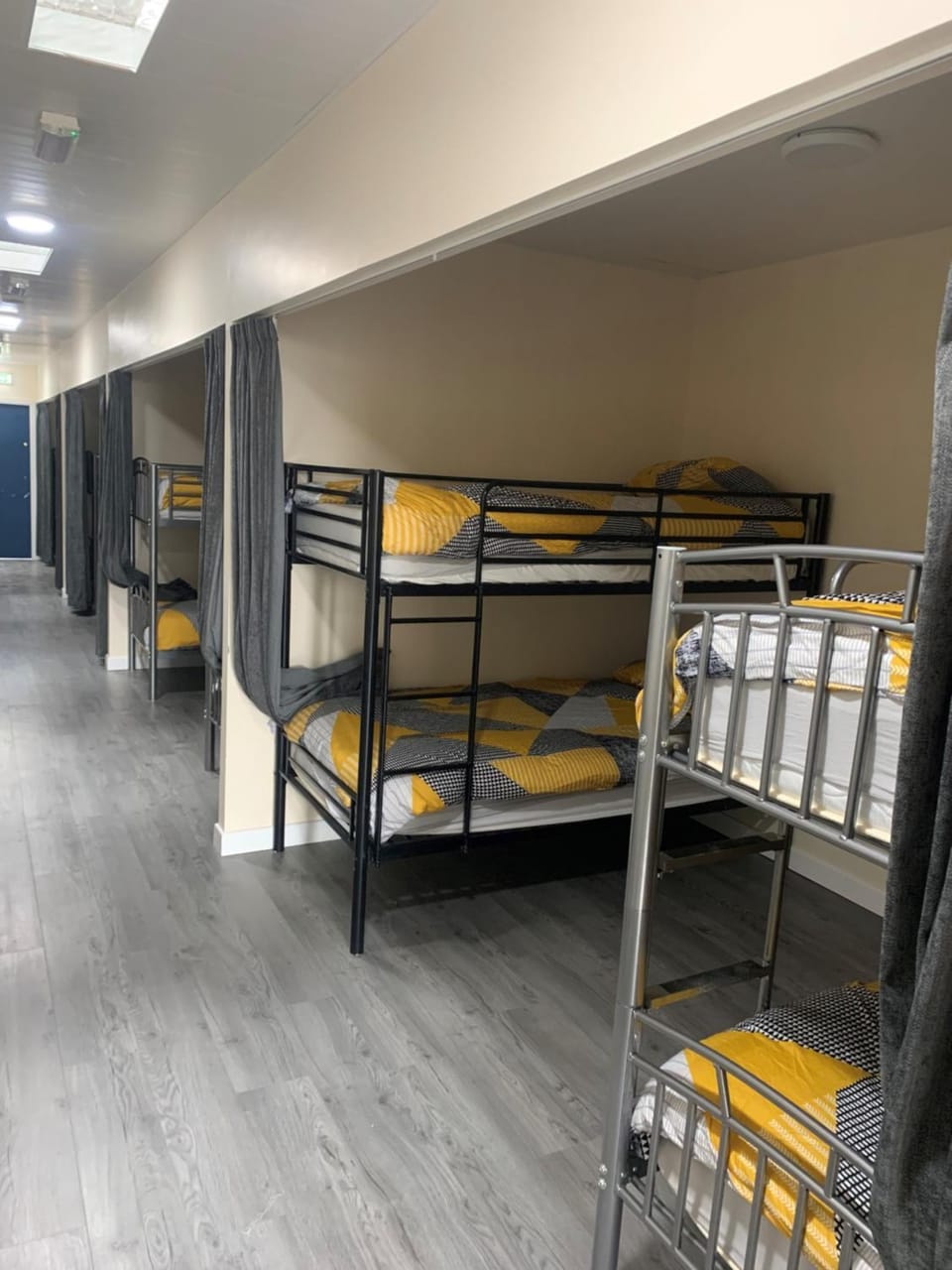 bunk bed