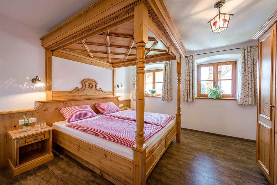 Property building, Living room, Bedroom