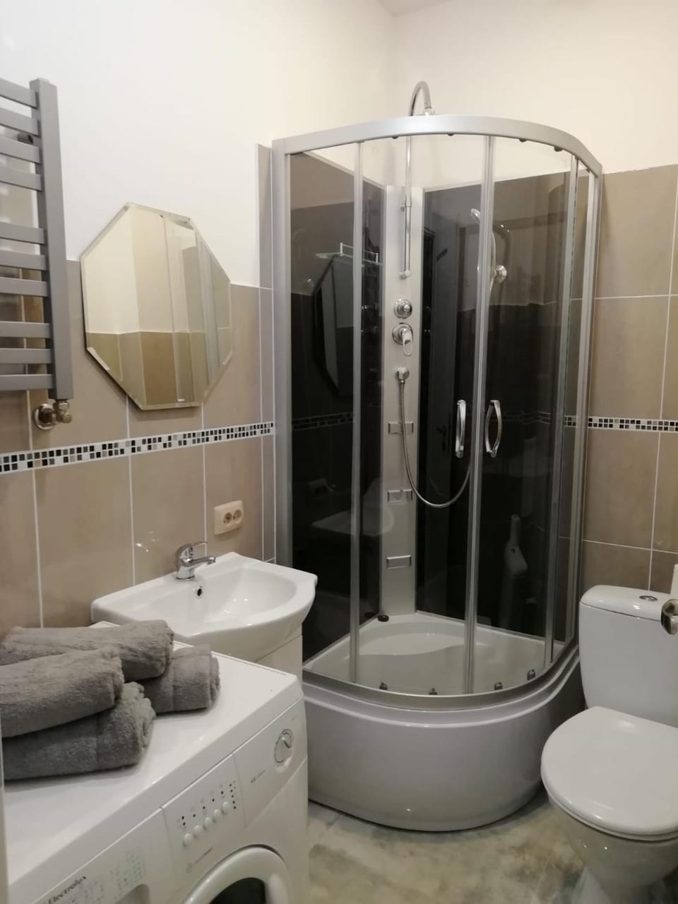 Shower, Bathroom