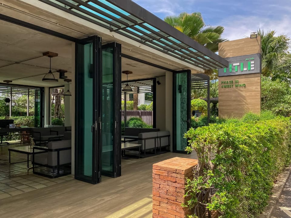 Facade/entrance, Lobby or reception